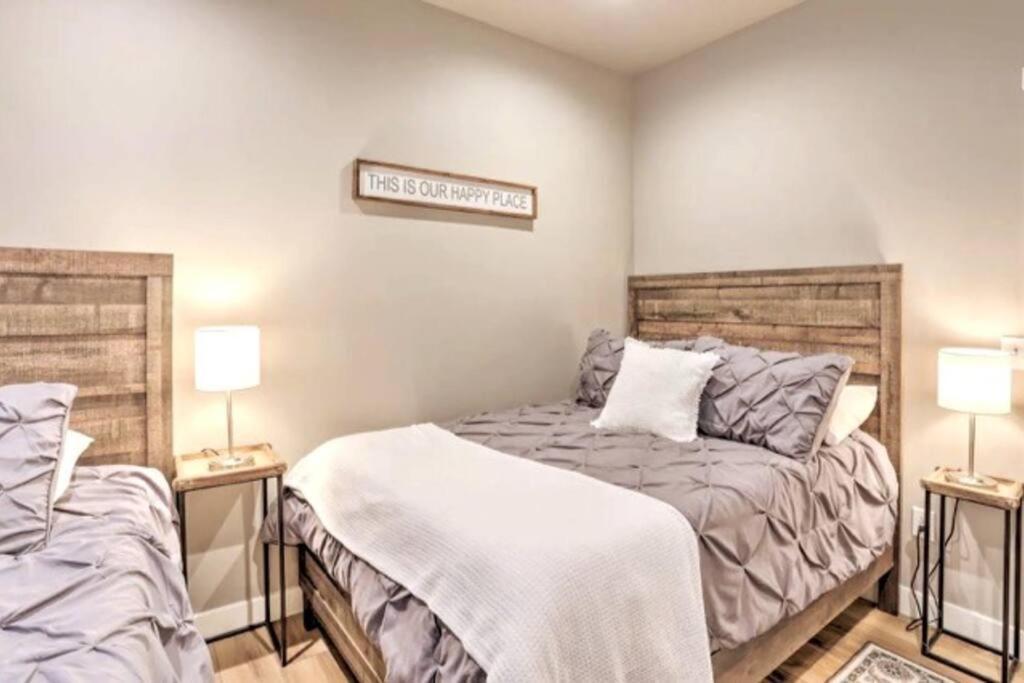 New! Cozy & Modern Spearfish Home Near Downtown! エクステリア 写真