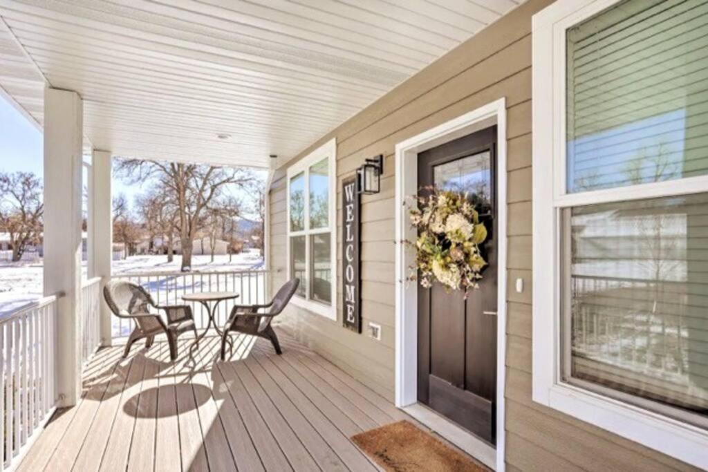 New! Cozy & Modern Spearfish Home Near Downtown! エクステリア 写真